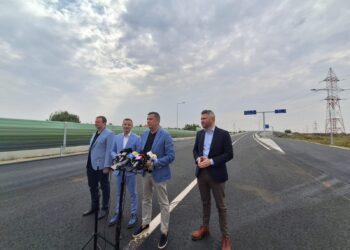 Ministrul Transporturilor, Sorin Grindeanu, pre-inaugurează centura de sud a Timișoarei. Deschiderea oficială, programată pentru săptămâna viitoare