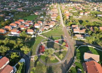 Parc nou în Sânmihaiu Român. Comuna, într-o dezvoltare masivă