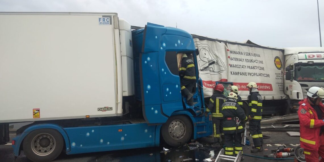 Accident rutier pe A1