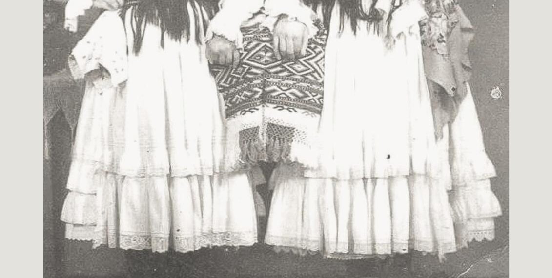 Expoziția „Vatra” la Muzeul Național al Banatului. O incursiune în tradițiile bihorene