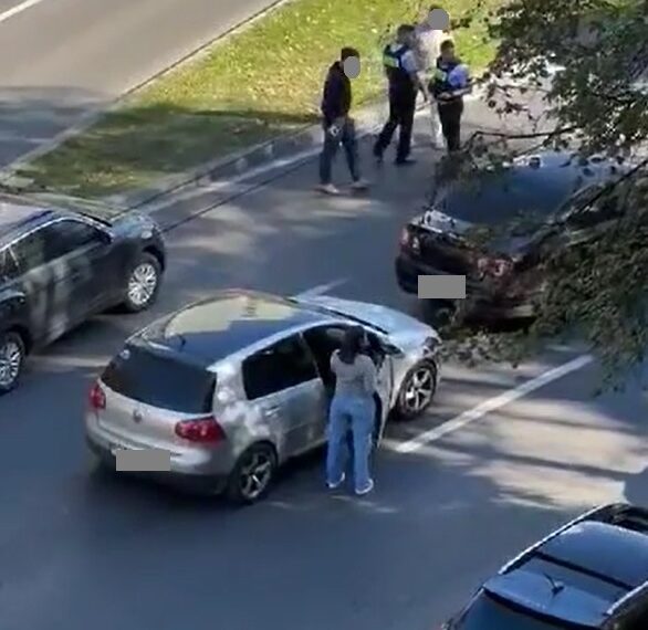 Conflict izbucnit în trafic, în zona Punctelor Cardinale. Unul dintre cei implicați a folosit un spray lacrimogen/Video