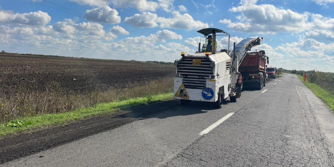 DRDP Timișoara asfaltează șoseaua spre Triplex Confinium