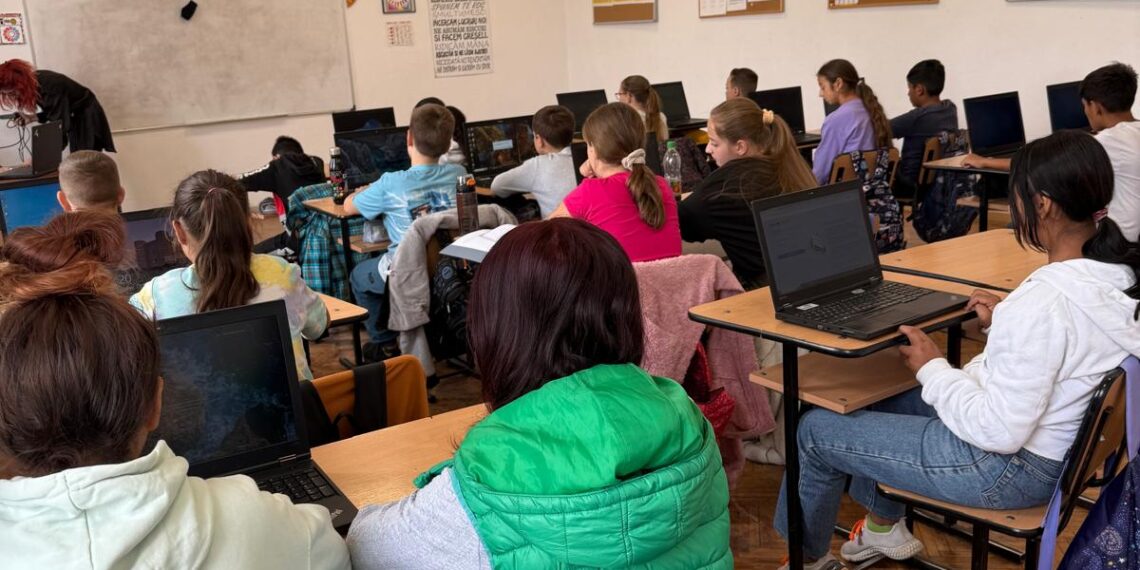 Elevii cu rezultate deosebite din Timișoara în anul școlar precedent vor fi premiați