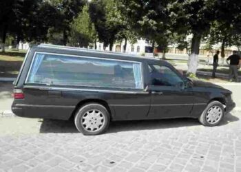 Românii decedați în străinătate vor fi repatriați pe banii statului