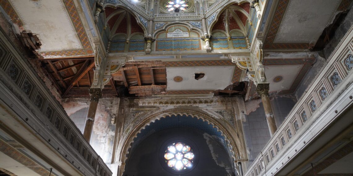 Parteneriat între Primăria Timișoara și World Monuments Fund pentru reabilitarea Sinagogii din Fabric
