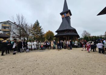 Sărbătoare, cultură și tradiție românească în orașul Traunreut, Germania