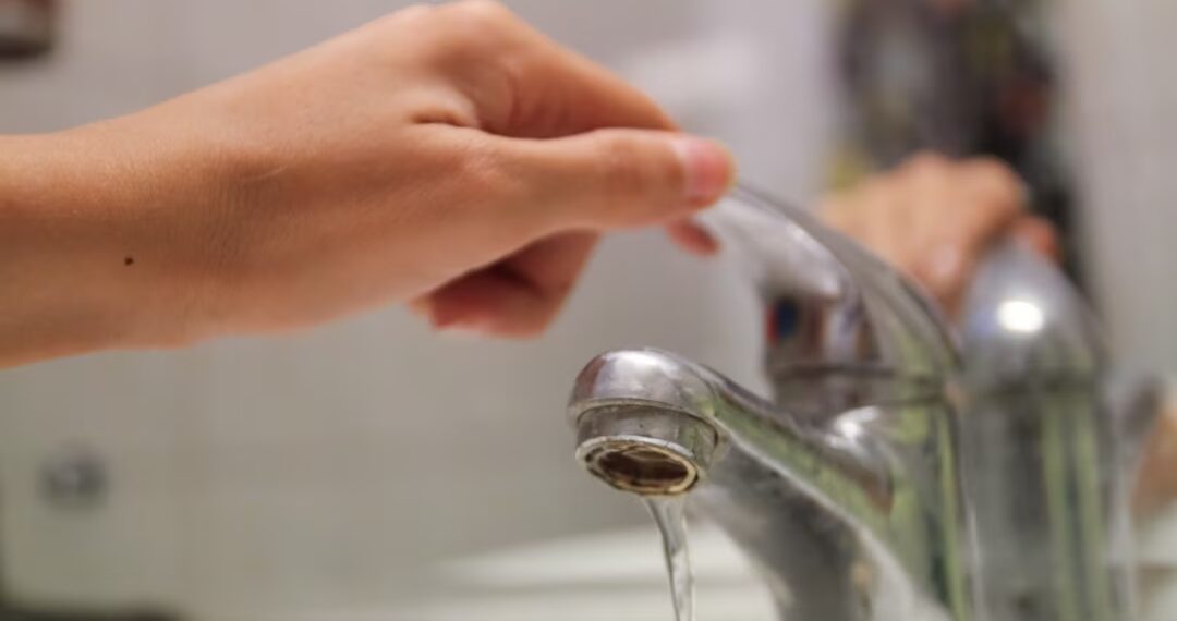 Spitale și mii de locuitori din Timișoara, fără apă sau cu presiune scăzută din cauza unei avarii majore