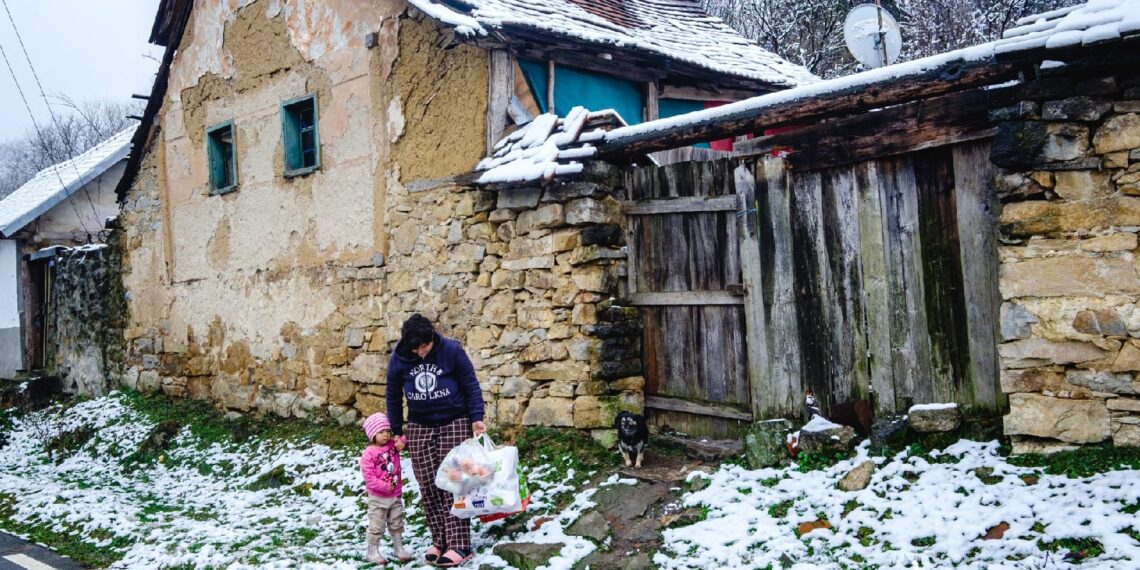 Dar din dar se face Rai: ajută 100 de familii cu o masă de sărbătoare. Apelul Asociației „Acasă în Banat”