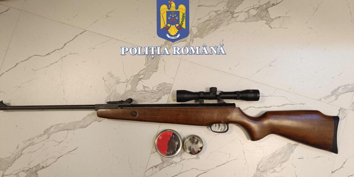 Percheziții domiciliare efectuate de polițiștii Serviciului Arme, Explozivi și Substanțe Periculoase