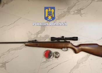 Percheziții domiciliare efectuate de polițiștii Serviciului Arme, Explozivi și Substanțe Periculoase