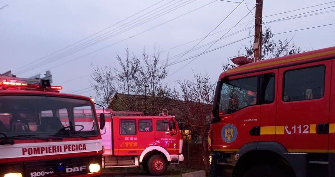 Incendiu la o casă din localitatea Turnu, județul Arad