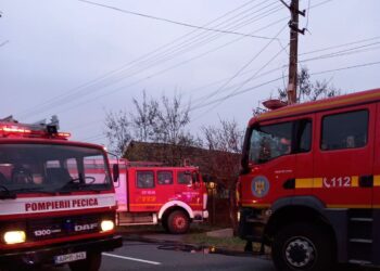 Incendiu la o casă din localitatea Turnu, județul Arad