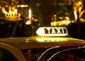 Protest spontan al taximetriștilor pe holurile Primăriei Lugoj