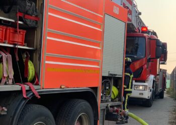 Incendiu într-un bloc din Arad/Foto