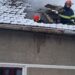 Casă în flăcări la Ineu