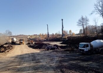 Drumarii se pregătesc să înceapă treaba la Holdea