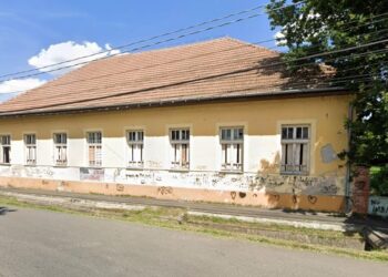 Primăria Timișoara și comunitatea din Plopi dau o nouă viață clădirii „Școala Mică”: va fi folosită ca grădiniță