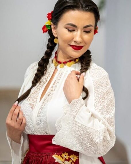 „Cânt cu drag la lumea toată”. Spectacol de excepție al elevilor Școlii de Arte