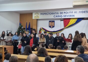Polițiștii din Caraș-Severin aduc bucuria Crăciunului