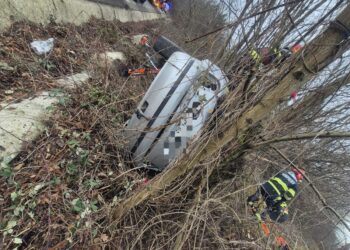 O persoană a murit într-un accident rutier la Drăgșinești