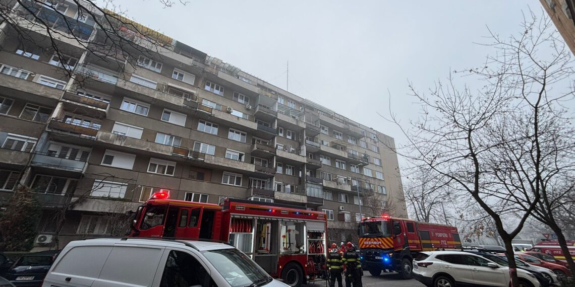 40 de timișoreni au ieșit în grabă dintr-un bloc după ce a izbucnit un incendiu la subsol
