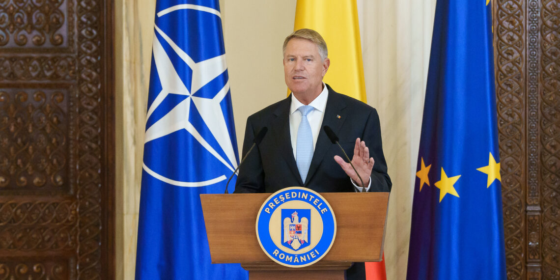 Iohannis își păstrează mandatul până va fi ales un nou președinte