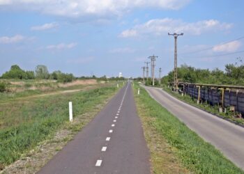 Piste de biciclete în comuna Sânmihaiu Român. În scurt timp încep lucrările