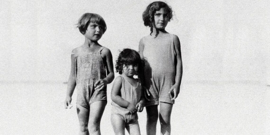 Program special de Ziua Internațională de Comemorare a Victimelor Holocaustului. Primarul Dominic Fritz: „E șansa noastră să înțelegem cât de fragilă e umanitatea”