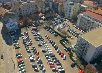 Decizie radicală luată de Alfred Simonis în legătură cu parcarea din spatele magazinului Materna
