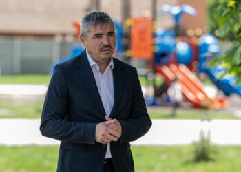 Ce planuri are pentru noul an edilul șef din Comloșu Mare