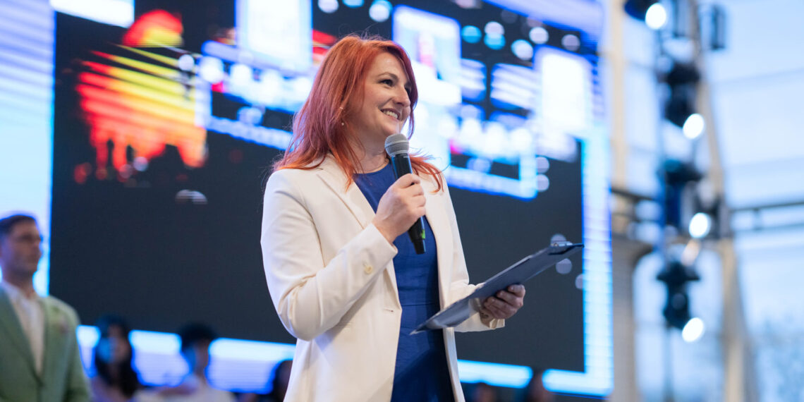 Dominic Fritz: „Viceprimarul Paula Romocean se va ocupa de îmbunătățirea relației instituționale cu cetățenii și cu mediul de afaceri”