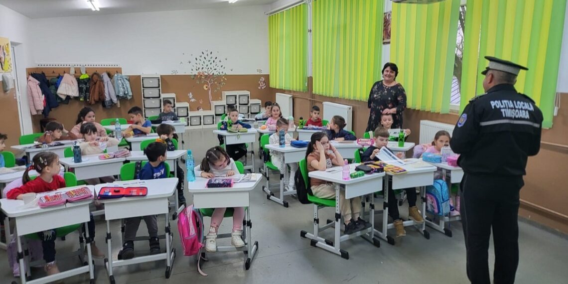 Ziua Internațională pentru nonviolență în școli, marcată de polițiștii locali alături de sute de elevi timișoreni