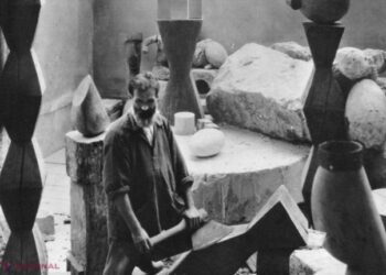 Frunza de stejar sculptată și dăruită de Brâncuși lui Traian Vuia, parte din patrimoniul Muzeului Național al Banatului
