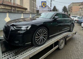 Autoturisme căutate în străinătate, confiscate de polițiștii din Caraș-Severin