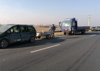 Bărbat rănit într-un accident pe Centura de Sud a Timișoarei. Trei mașini au fost implicate