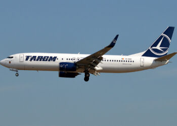 Bilete de avion pentru destinațiile interne, de la 23 euro, la TAROM