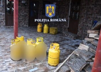 Arădean reținut pentru furtul mai multor butelii cu gaz