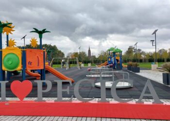 Parc de 3,5 hectare și lac termal realizate cu finanțare europeană la Pecica/Video