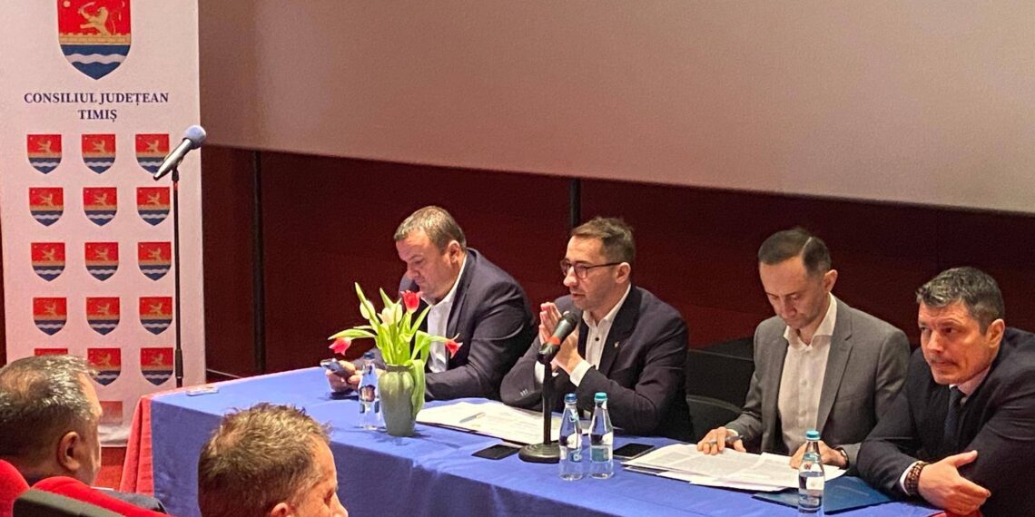 Alexandru Iovescu a condus ședința ATOP la Lugoj