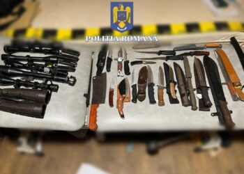 18 percheziții domiciliare pentru infracțiuni de contrabandă calificată și nerespectarea regimului armelor și munițiilor/VIDEO