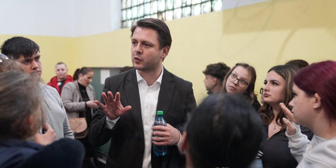 Corpul de Control al Primarului verifică hârtiile semnate de conducerea Liceului Tehnic de Vest. S-a sesizat și IPJ