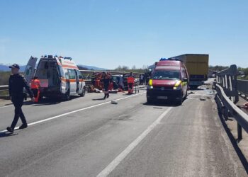 Impact devastator în Caraș – Severin. 4 răniți pe Centura Caransebeșului