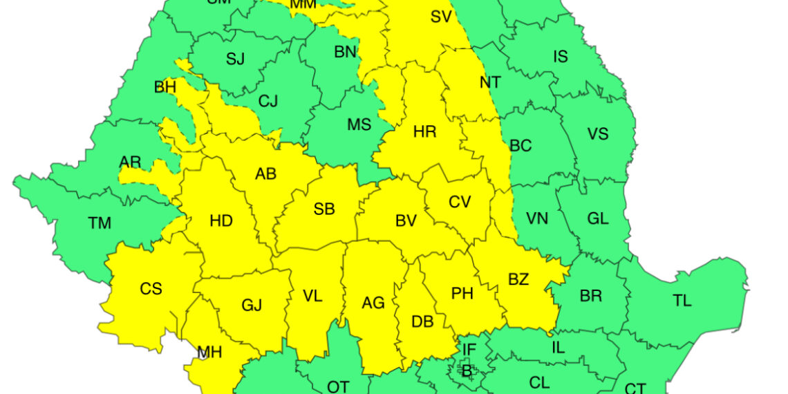 Peste 20 de județe, sub cod galben de averse, furtuni și descărcări electrice