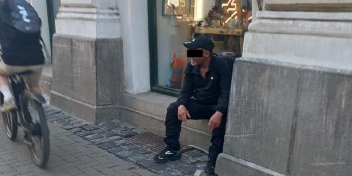 Zona Cetate rămâne o atracție pentru cerșetori – aceștia au fost preluați de polițiștii locali de 126 de ori doar din centrul orașului, în ultima lună