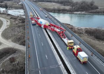 Sâmbătă pornește, de la Nădlac, ultimul convoi agabaritic cu destinația Termocentrala Mintia