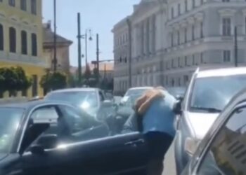 Reținut pentru agresiune în trafic / VIDEO
