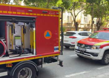 Lift căzut în gol la Timișoara. În interior erau patru persoane