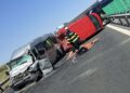 Carambol pe Autostrada A1, oameni răniți și autovehicule avariate/Video-foto