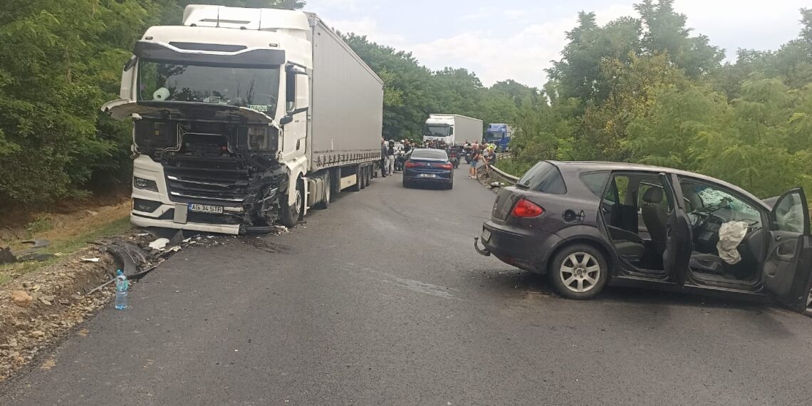 Bărbat rănit într-un accident la ieșirea din localitatea Coșava