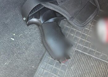 Flagrant privind comercializarea ilegală a unei arme neletale la Timișoara